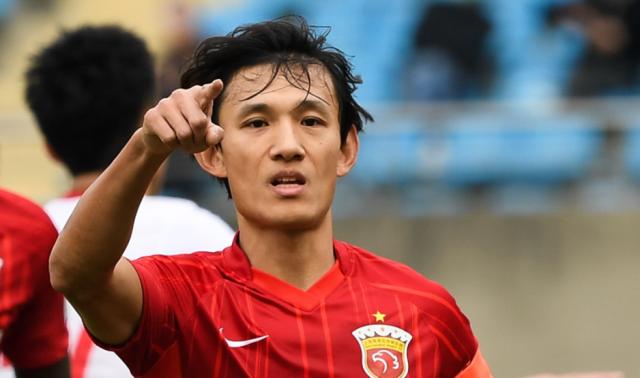 开云体育下载入口-【中超】王燊超双响康瓜难救主 海港2比1战胜海牛