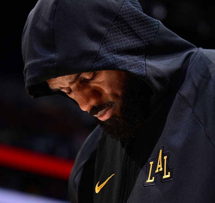 开云体育下载入口-名记Shams称詹姆斯与湖人关系临近结局|勒布朗·詹姆斯|体育赛事讨论|自由球员|洛杉矶湖人队|勒布朗-詹姆斯_新浪体育_新浪新闻