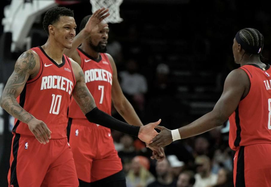 开云体育下载网页版-火箭队常规赛数据：52胜30负西部第五，场均47.9篮板联盟第一